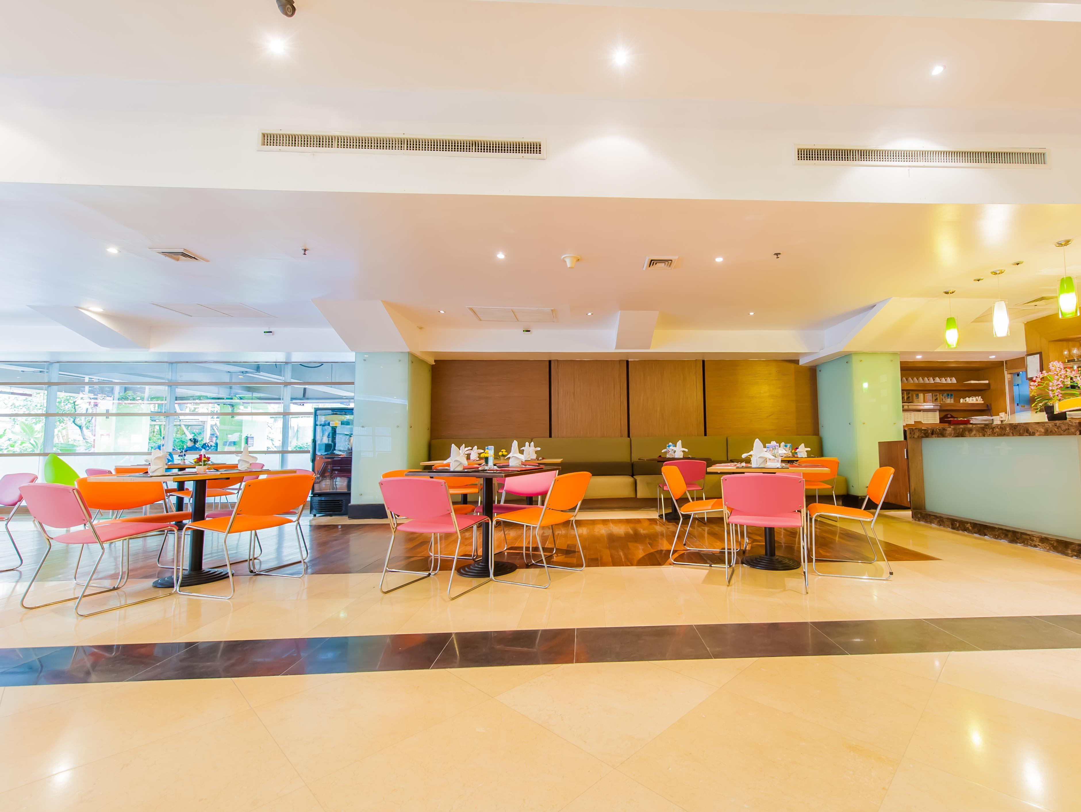 The Seasons Huamark - Sha Hotel 3*
