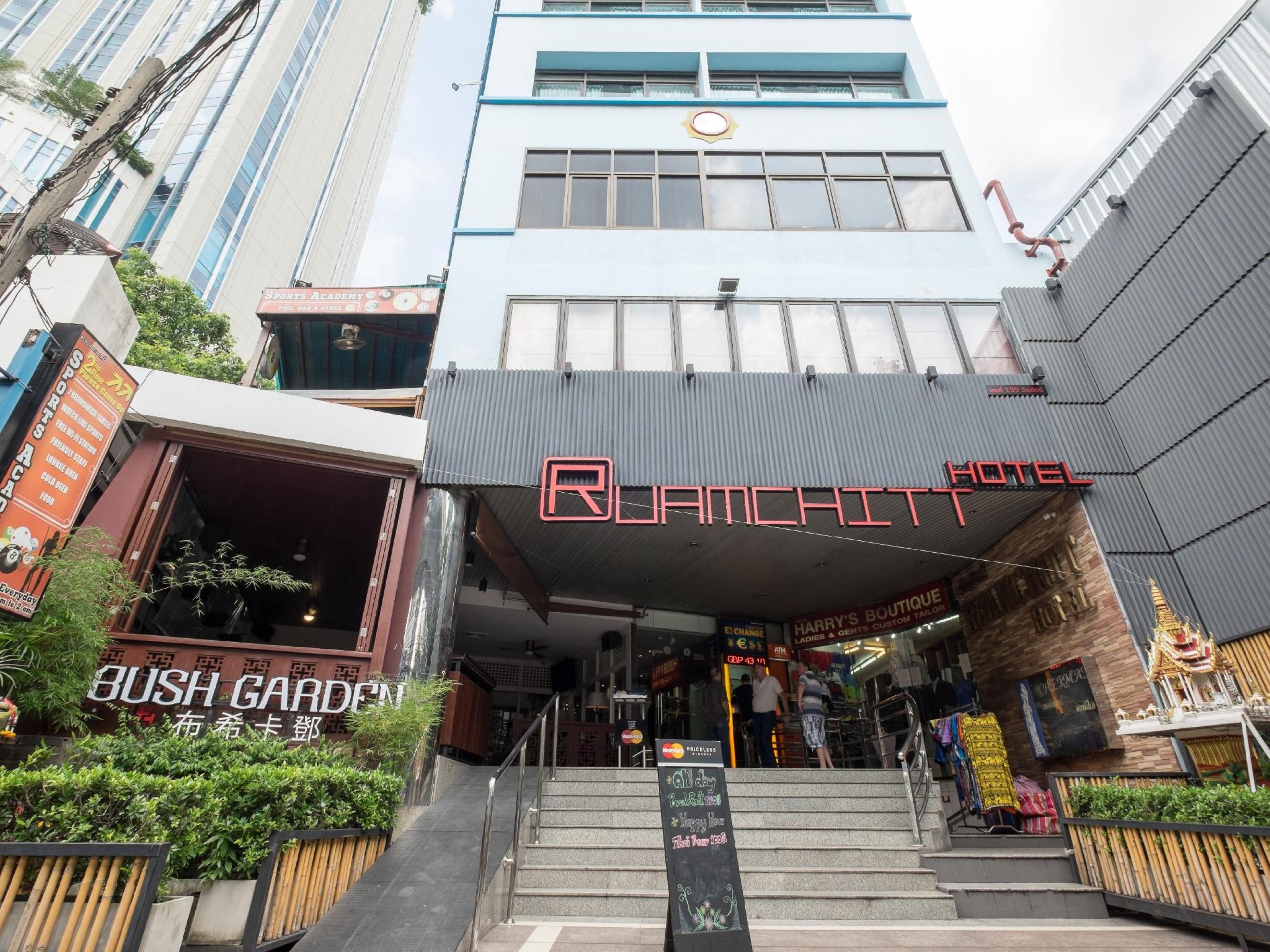 Ruamchitt Plaza Hotel