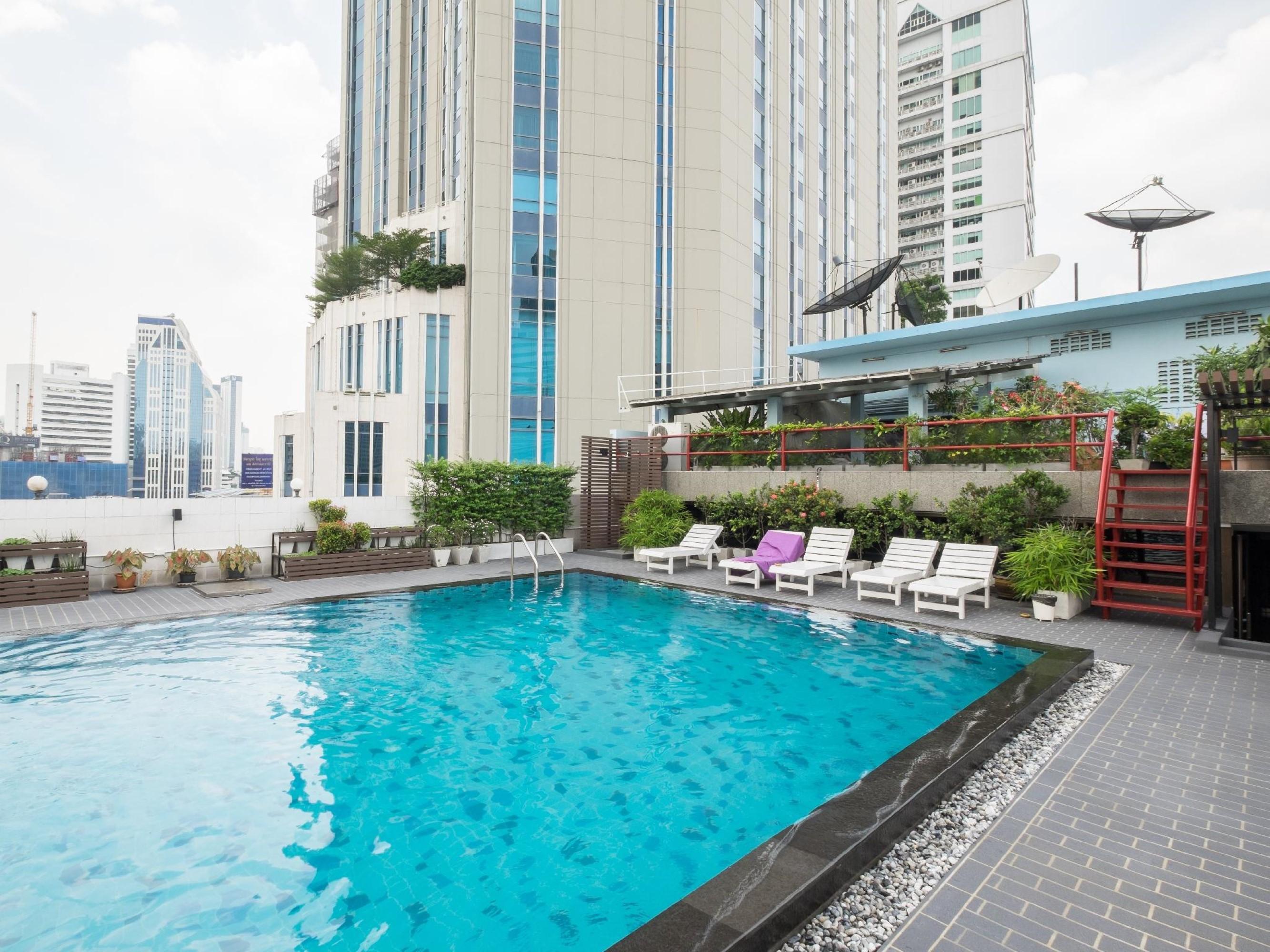 Ruamchitt Plaza Hotel Banguecoque