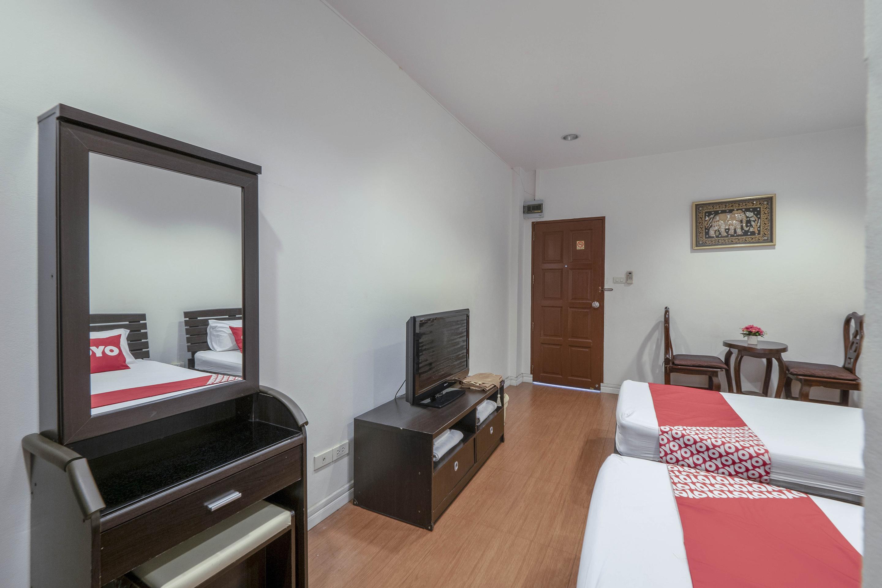 Oyo 1089 Baan Boran Hotel Bangkok