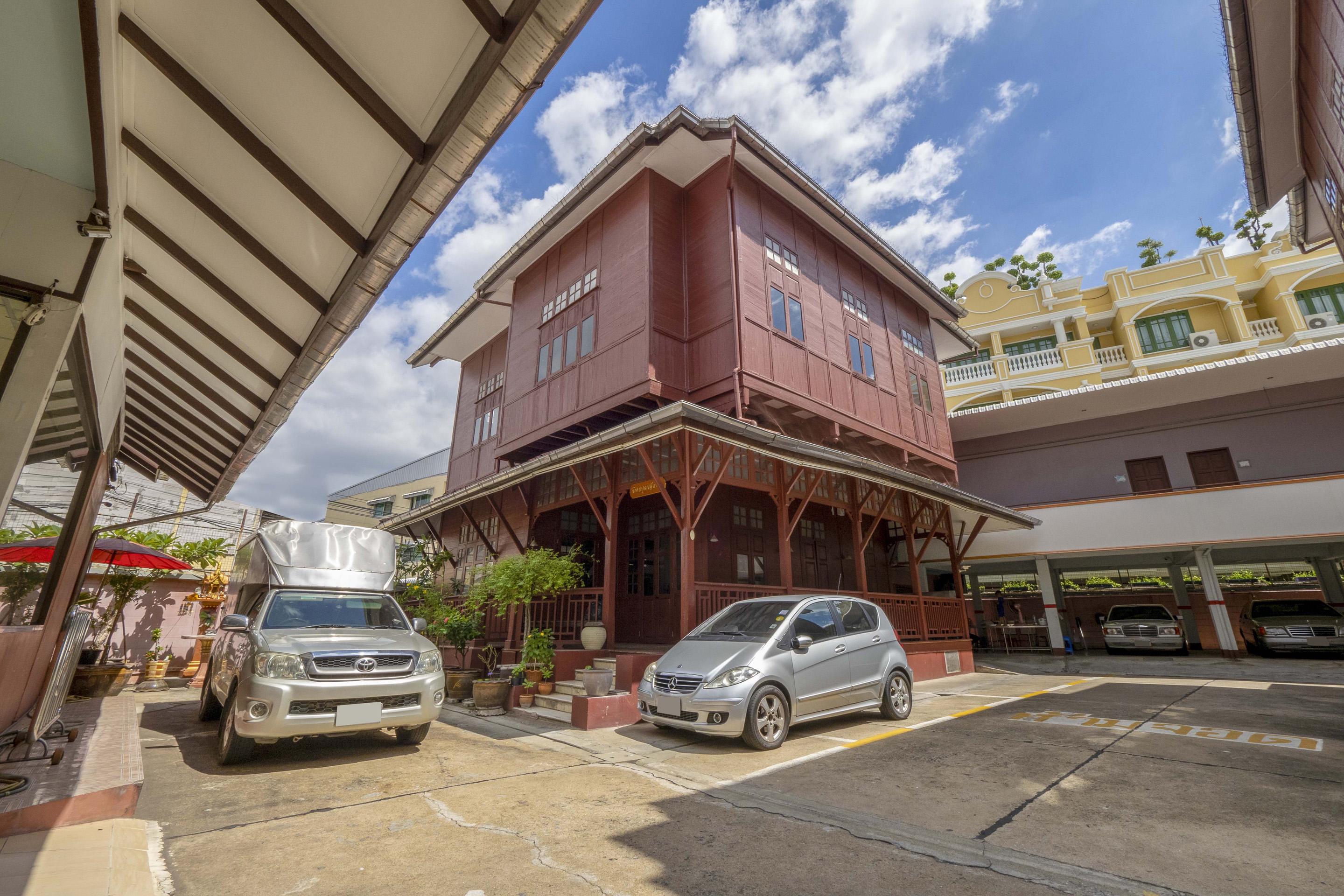 Hotel Oyo 1089 Baan Boran 2*