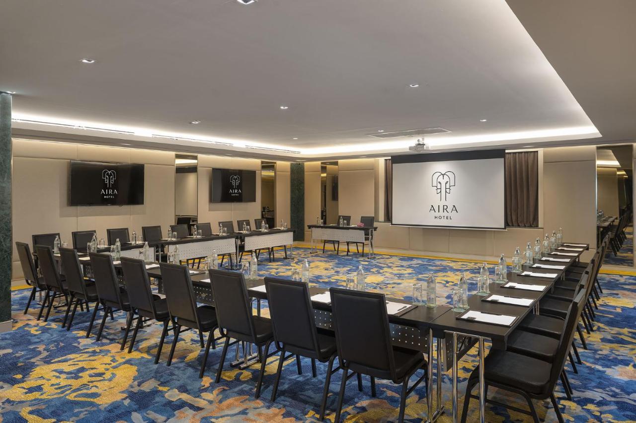 Aira Sukhumvit 11 Hotel