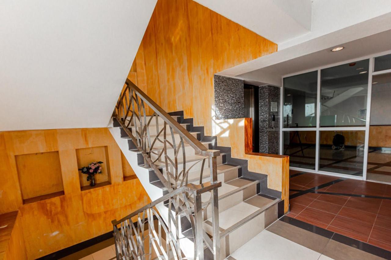 Latin Garden Hotel