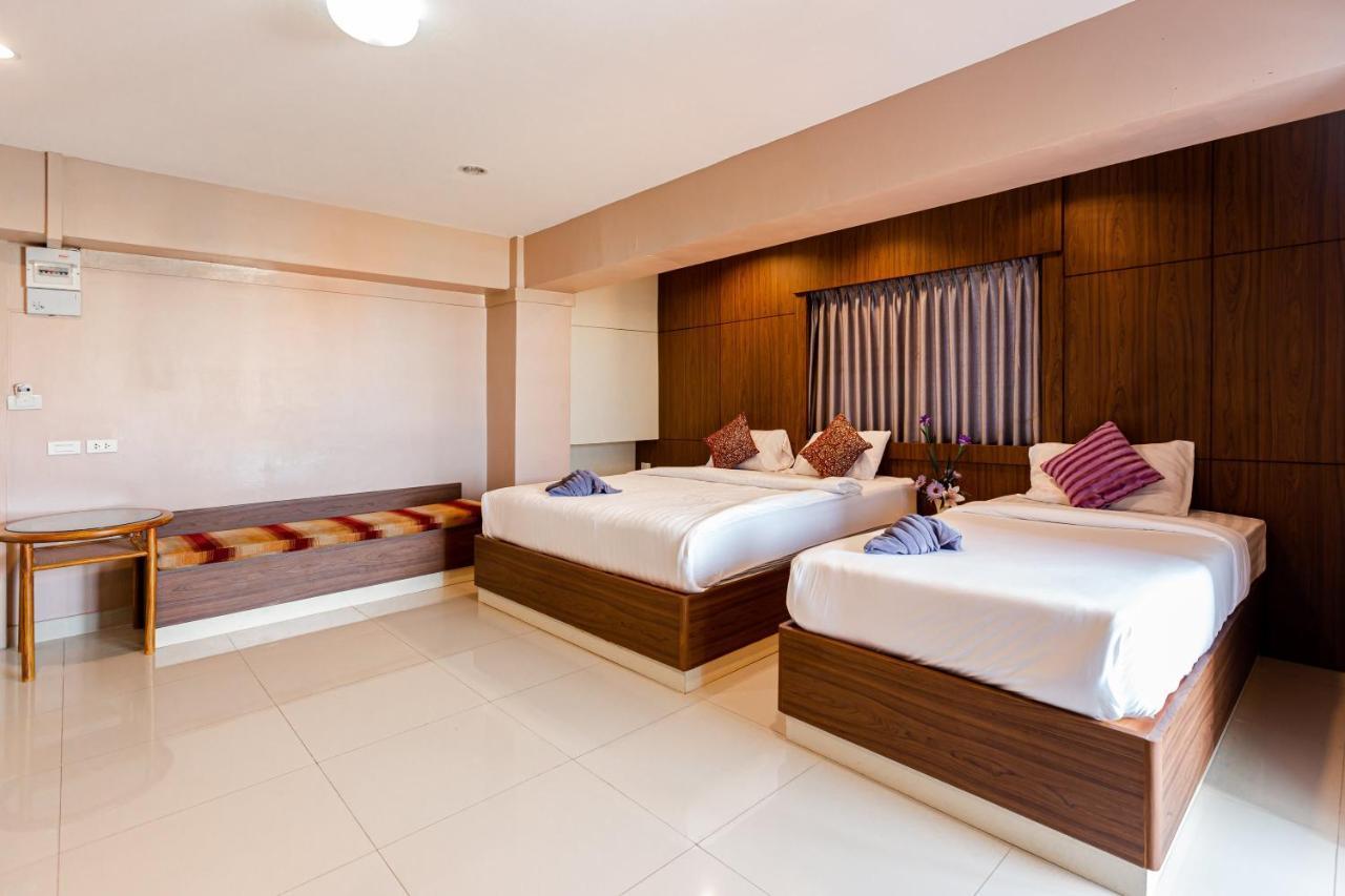 Hotel Latin Garden