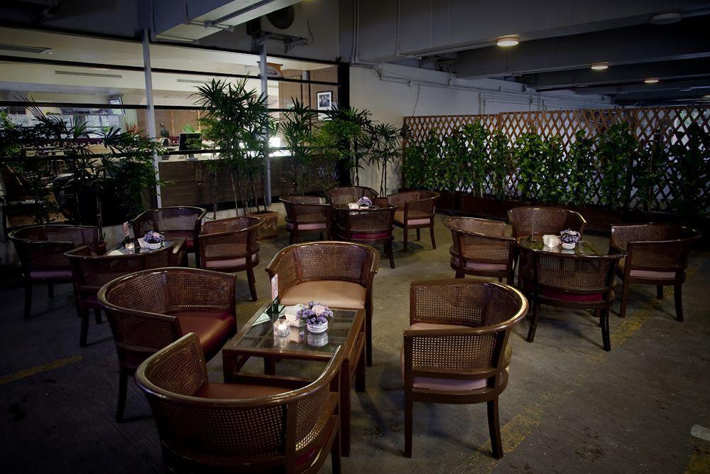The Seasons Huamark - Sha Hotel Bangkok