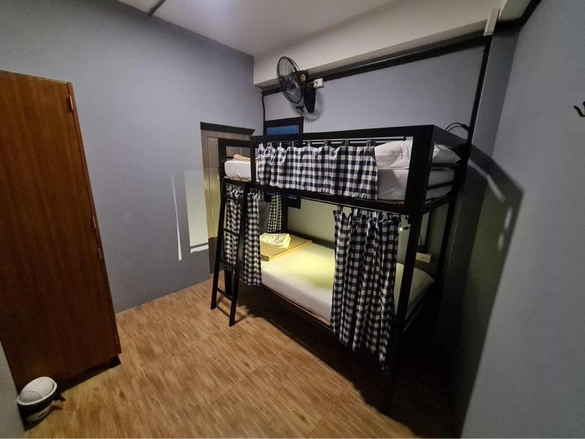 Arun Old Town Hostel Bangkok