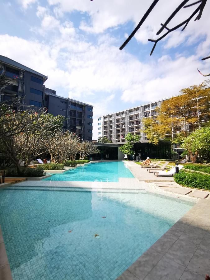 Blossom Apartment