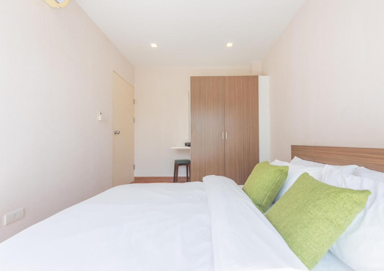 Lovely Next To Bkk Airport, Food Marts, Quiet Place To Apartment *