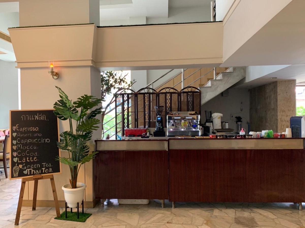 Jumbotel Hotel 3*