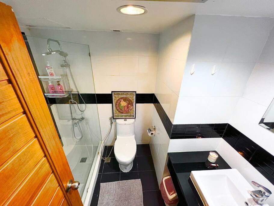 Appartement Selfcheckin Omni Tower Sukhumvit4 Nana Asoke Bts Mrt Hispeed Wifi Pool&gym Bangkok