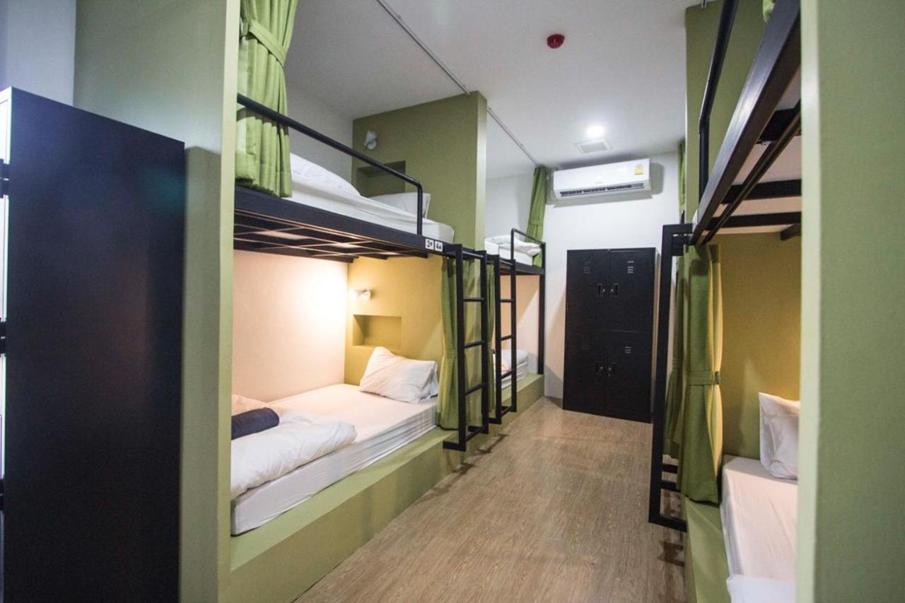 Day Hostel