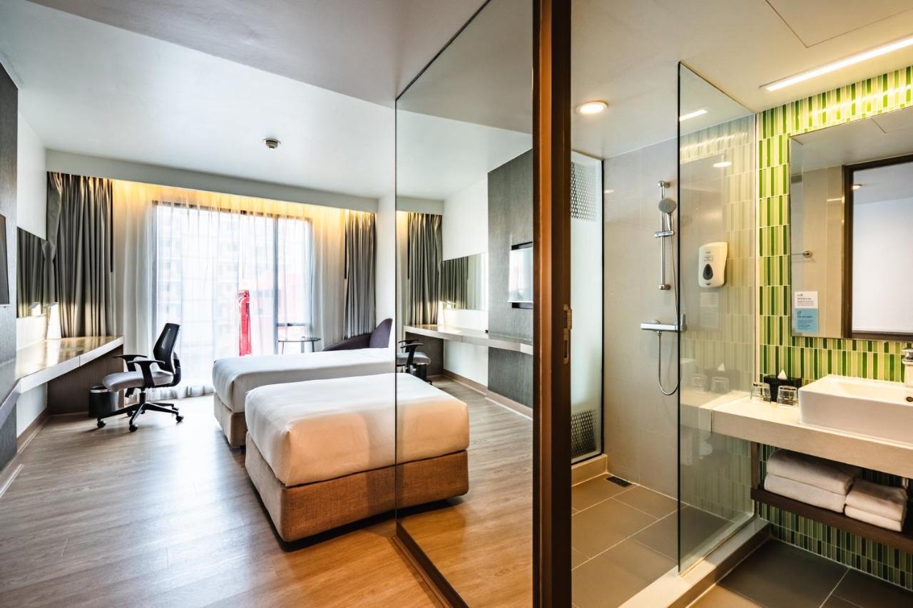 Express Sukhumvit 11 By Ihg Hotel