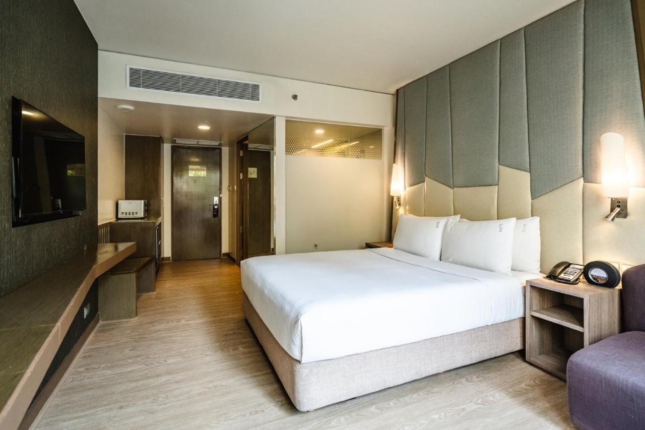 Hotel Express Sukhumvit 11 By Ihg Bangkok