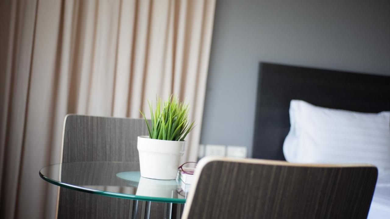 14 Living Hotel 3*