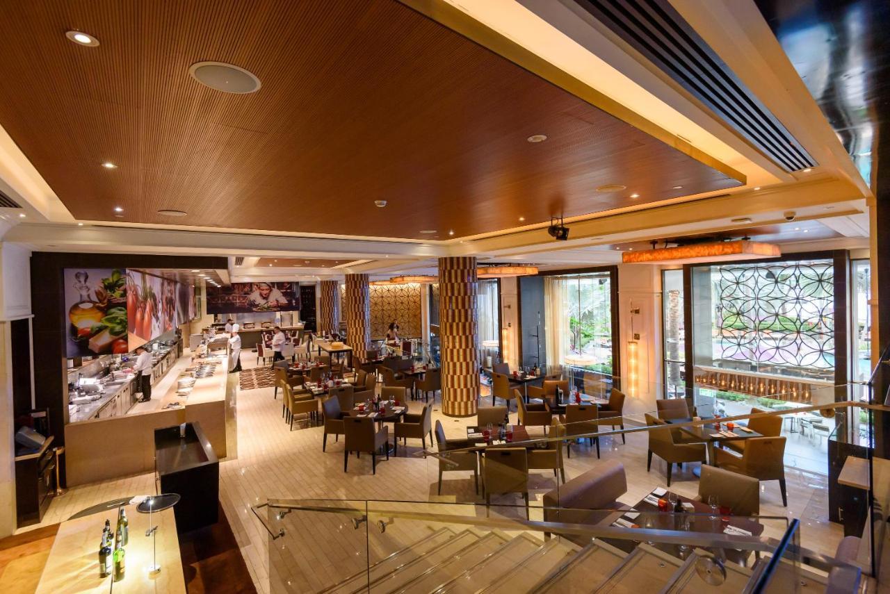 Hotel Shangri-la 5*