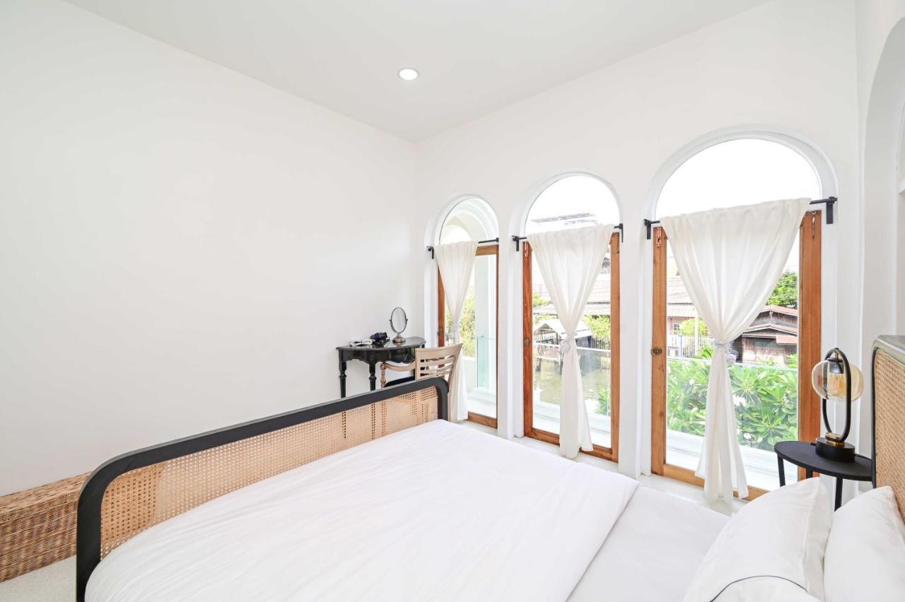 Arpo Pool Riverside Villa Bangkok