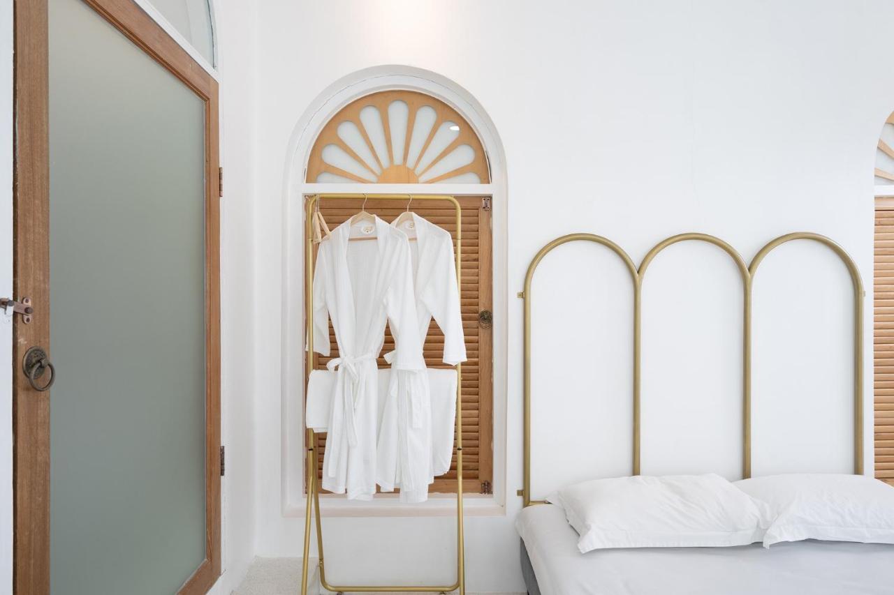 Arpo Pool Riverside Villa