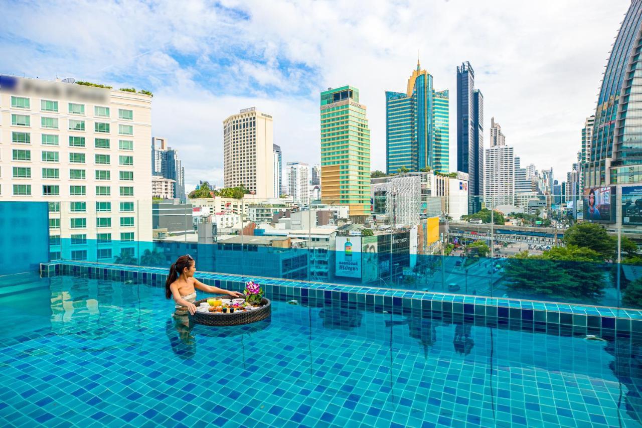 Clover Asoke - Sha Extra 4*