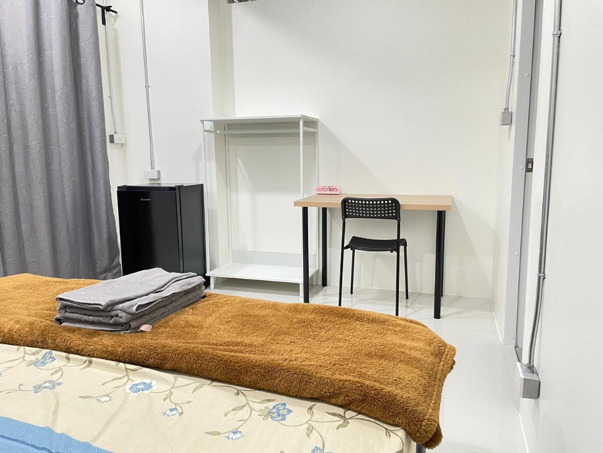 Apartment 808 *