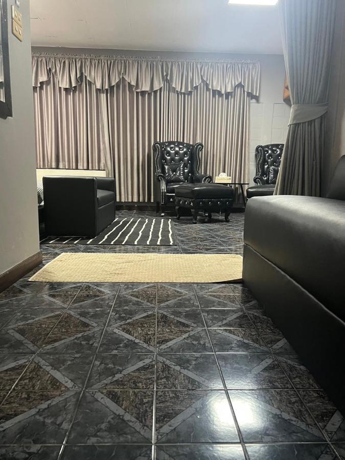 ฺบ้านปิ่นเกล้า17 - Baan Pinklao 17 Apartment Bangkok