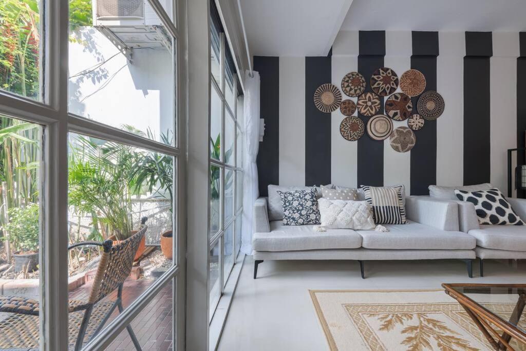 Oasis Townhouse In The Perfect Location * Bangkok