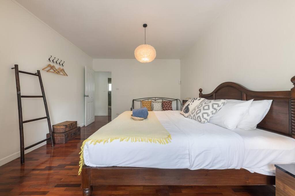 Holiday home Oasis Townhouse In The Perfect Location