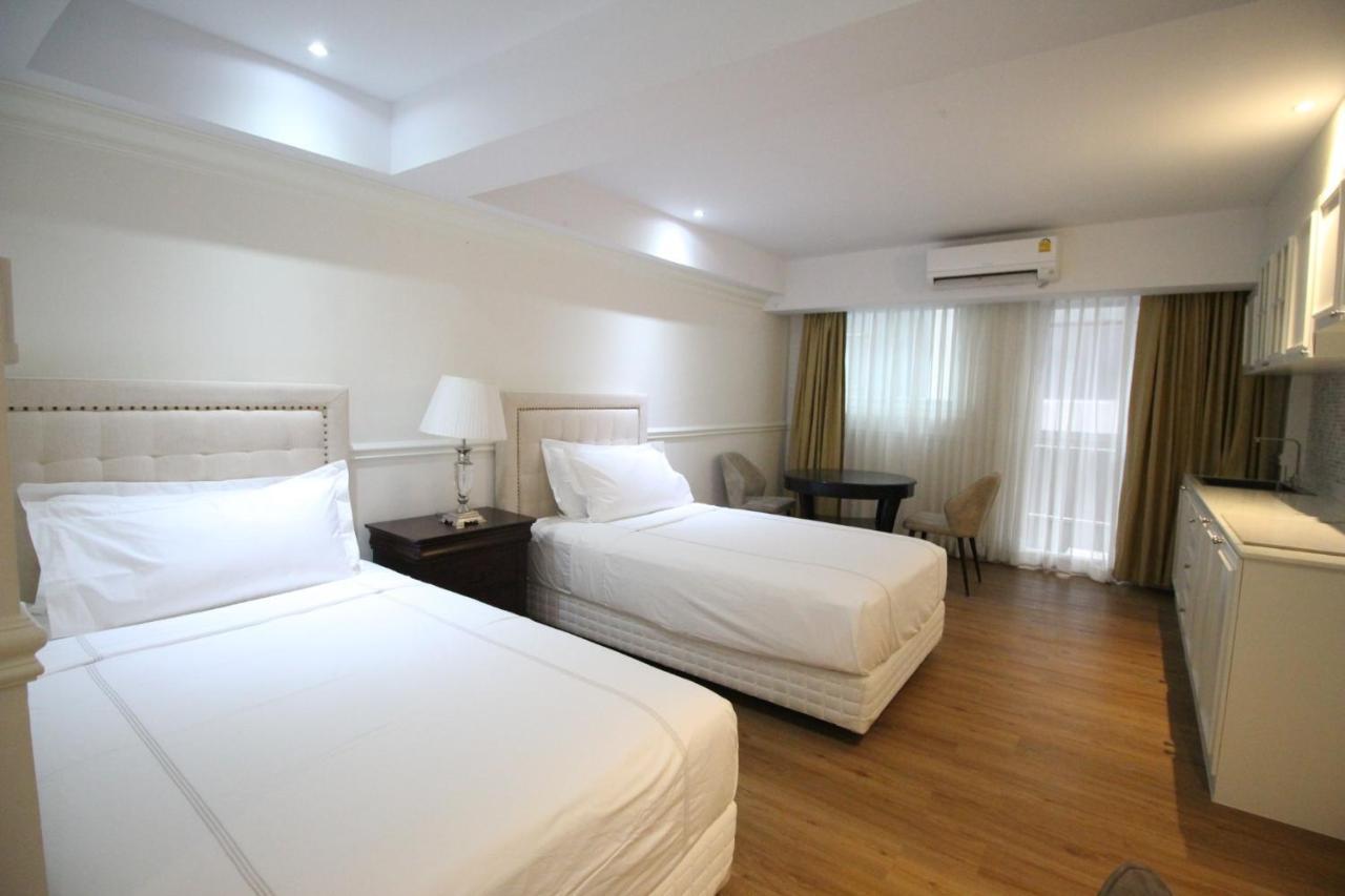 Aparthotel Sasha House *