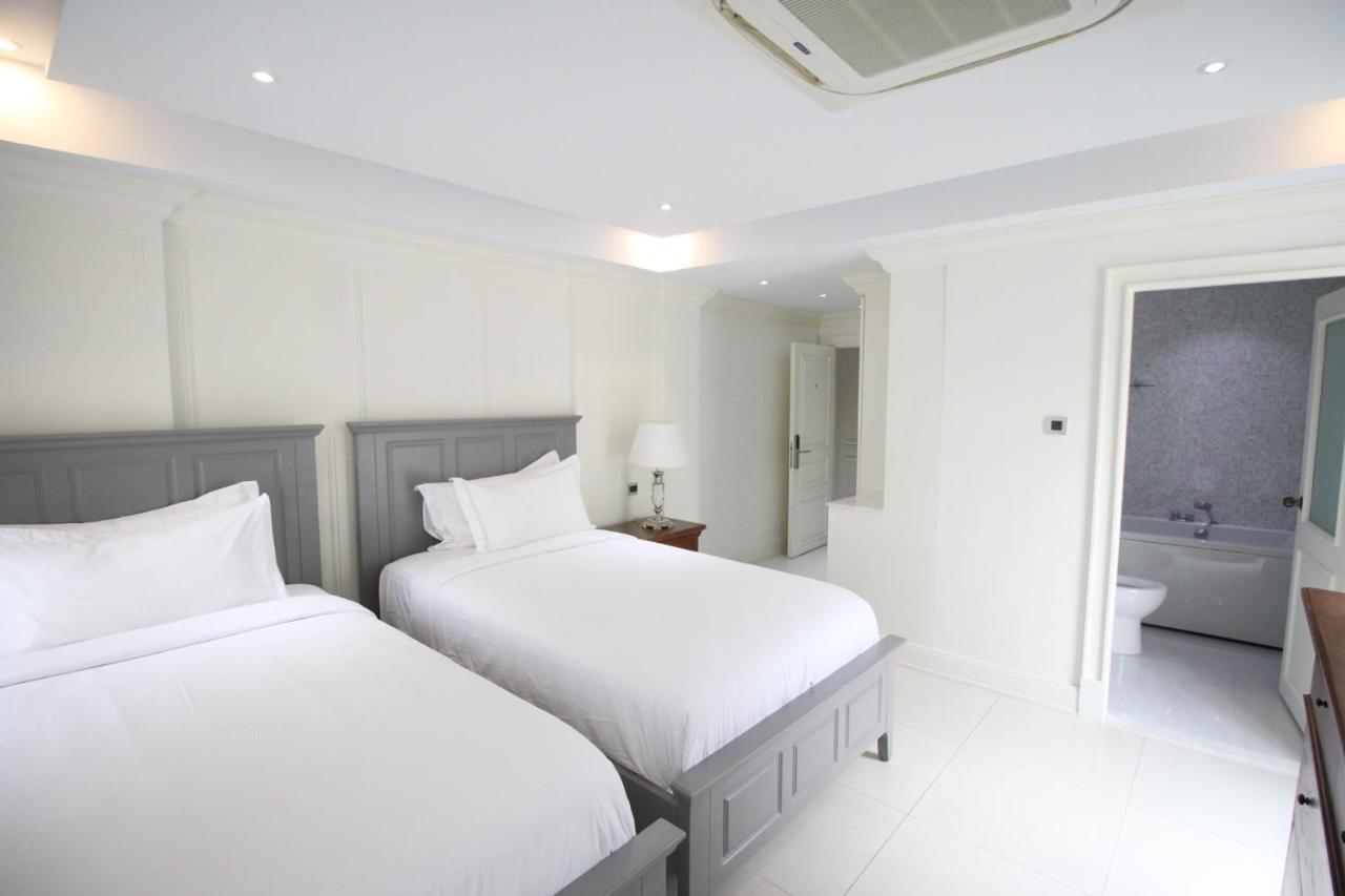 Sasha House Aparthotel *