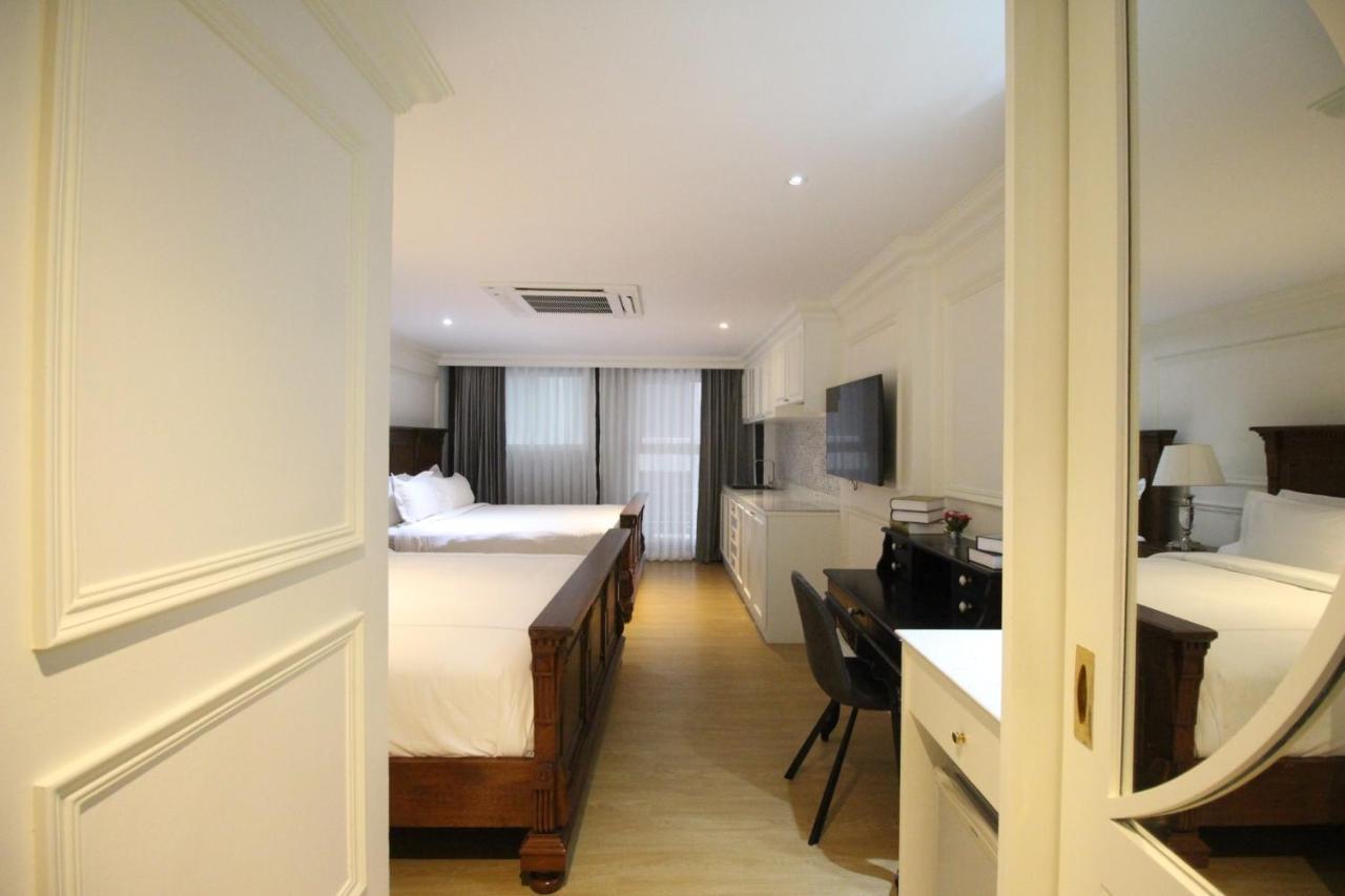 Aparthotel Sasha House *