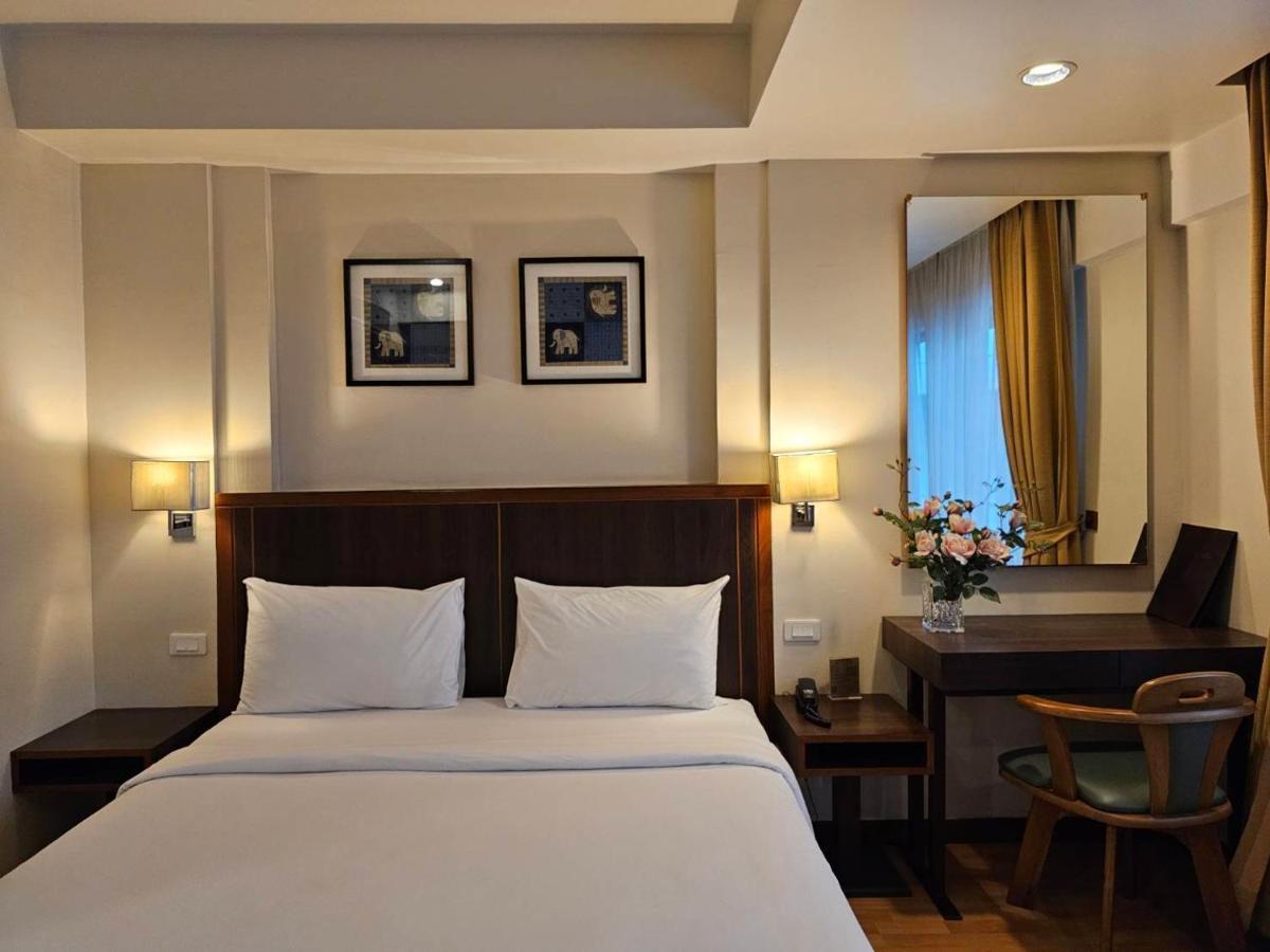 Dynasty Bangkok