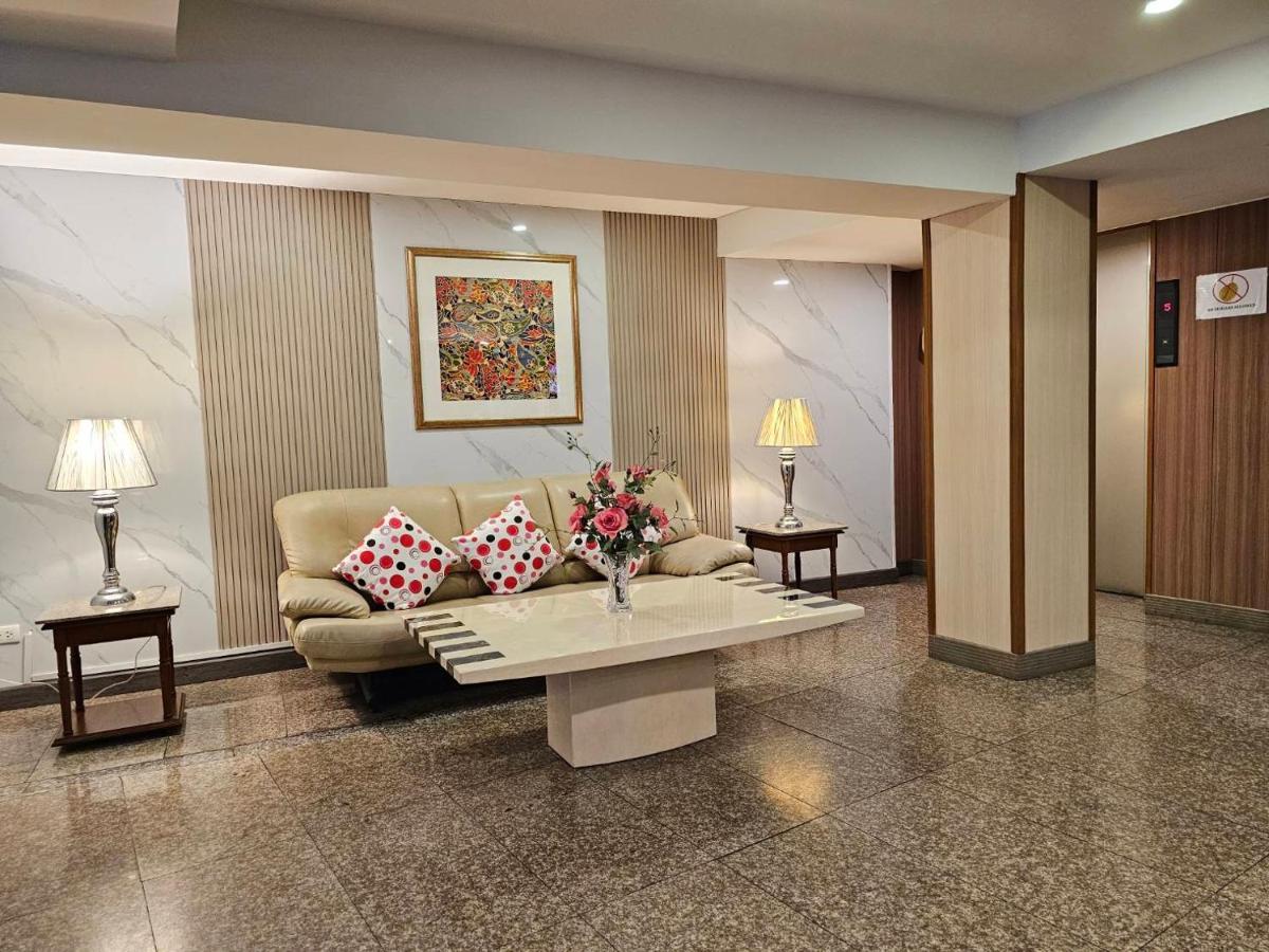 Dynasty 3* Bangkok