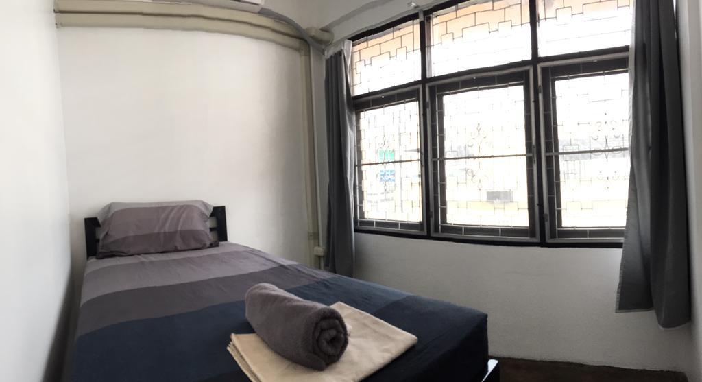 42 Guest house Bangkok