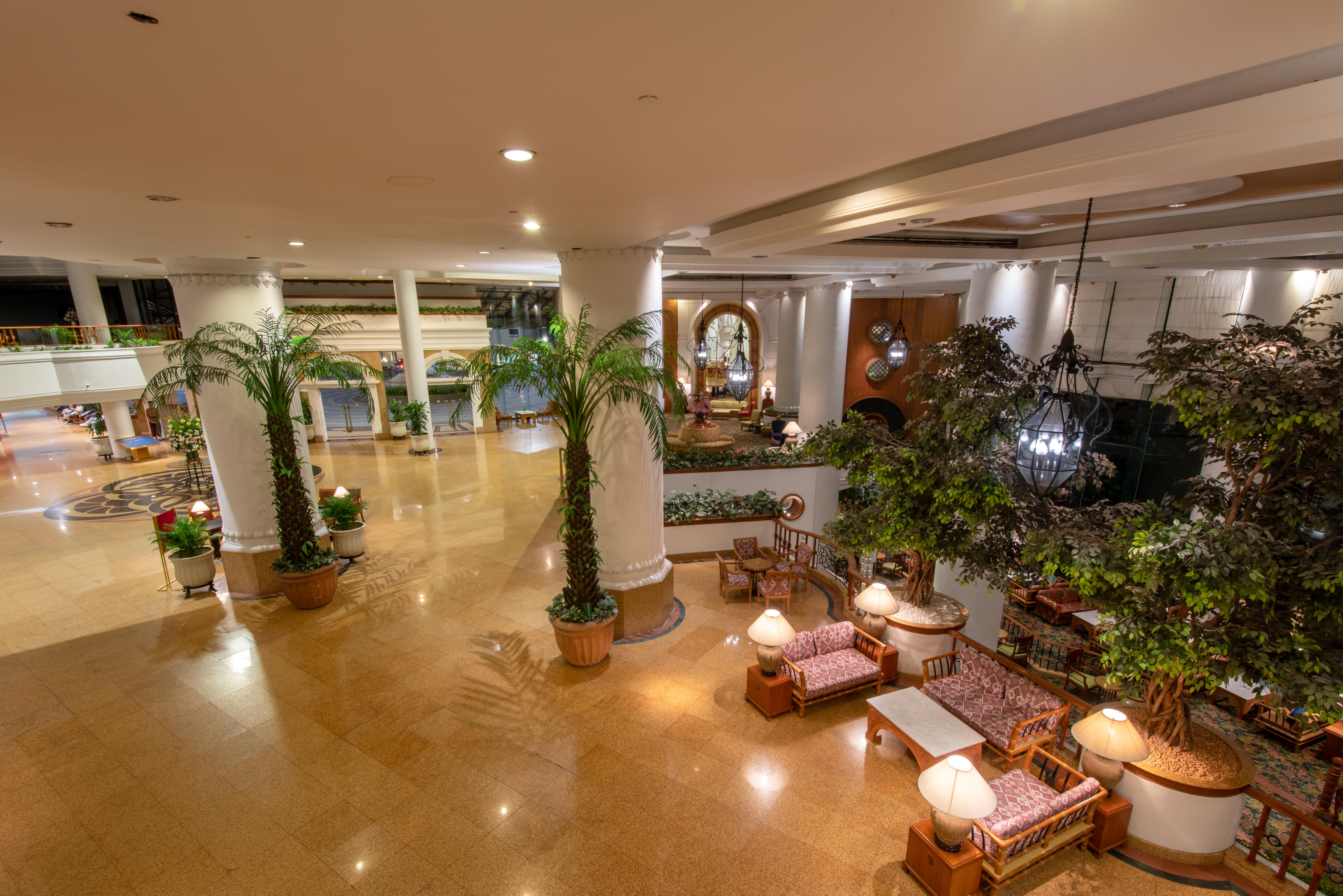 Hotel Montien Riverside 5*