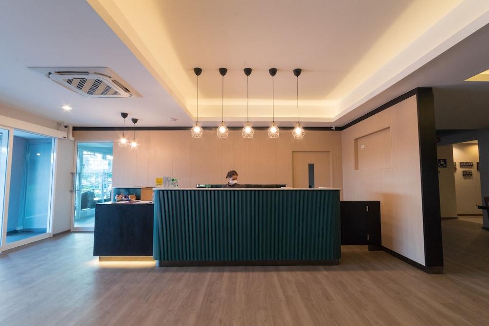 Golden Jade Suvarnabhumi 3* Bangkok