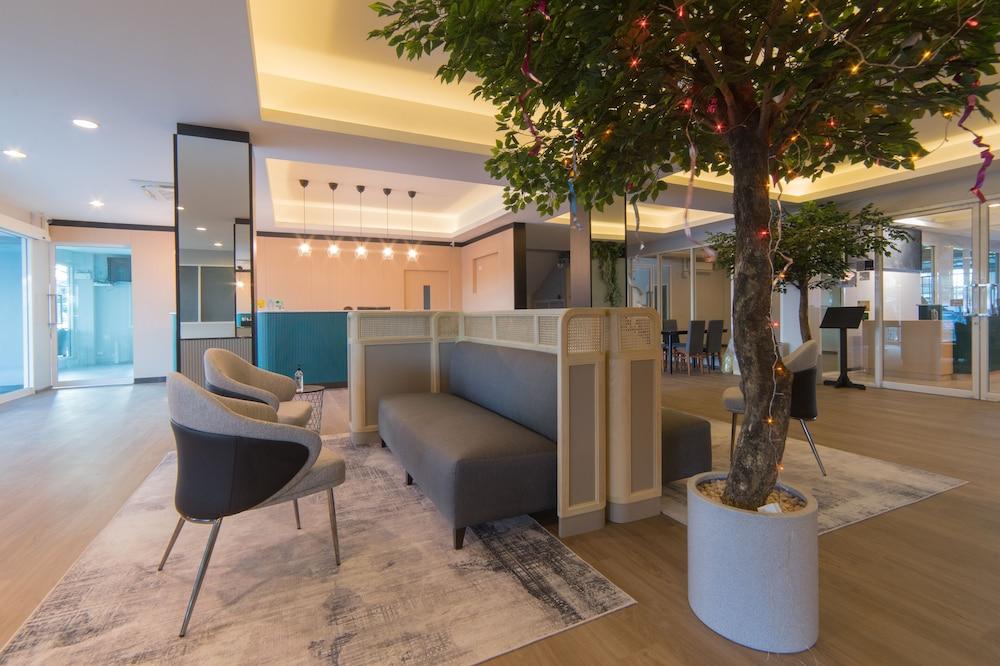 Hotel Golden Jade Suvarnabhumi 3*