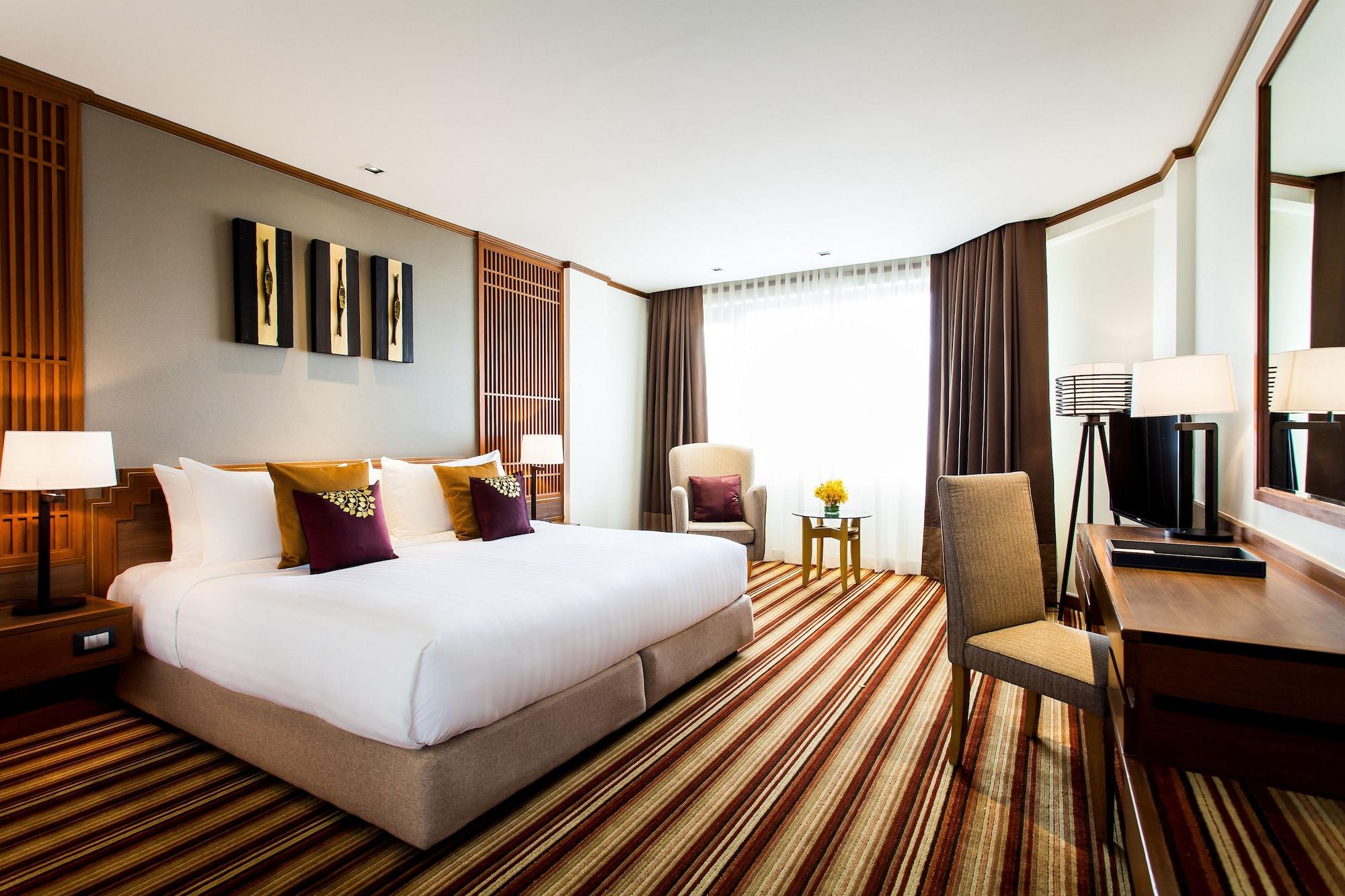 Amari Don Muang Airport Hotel 5*