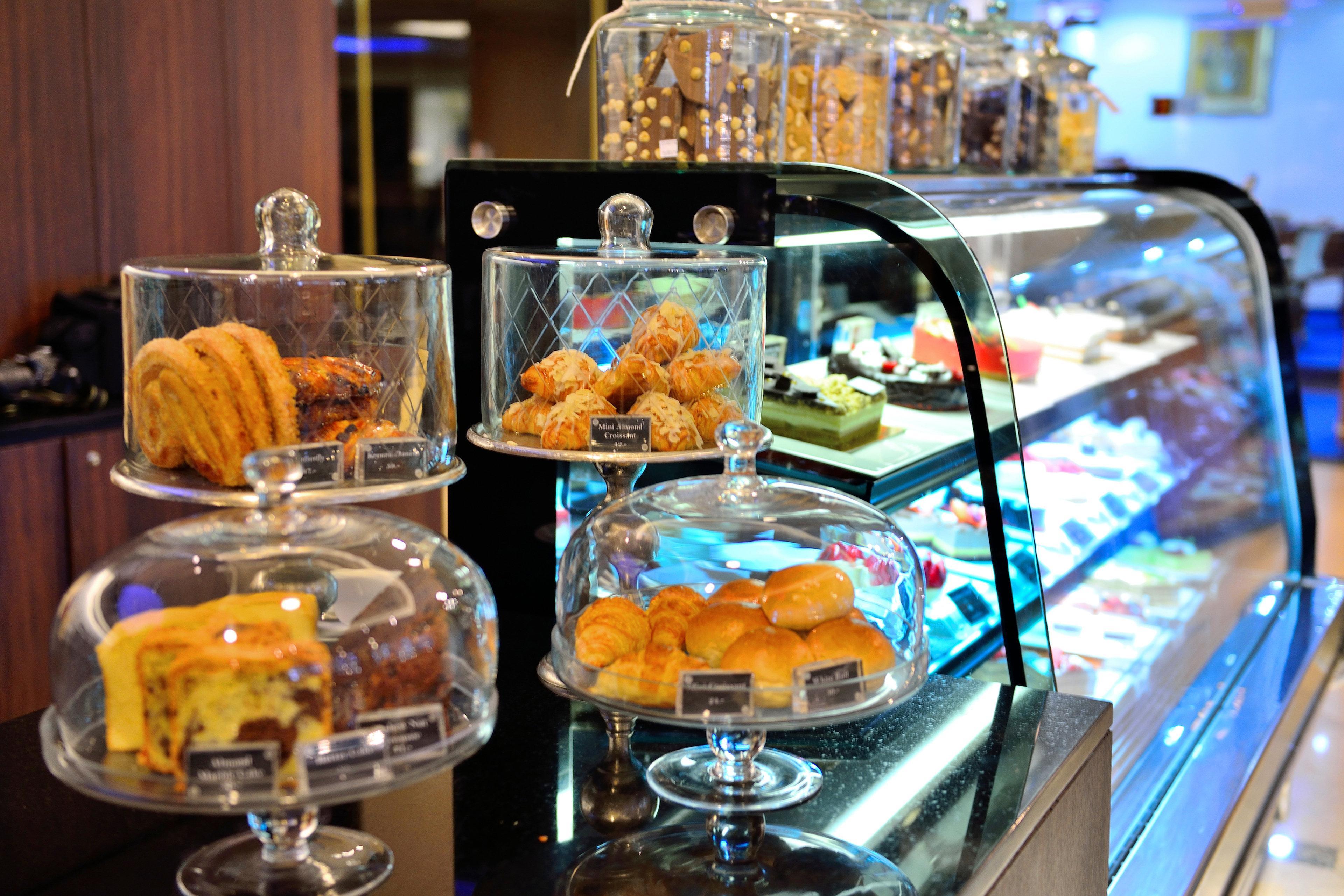 Intercontinental By Ihg Hotel Bangkok