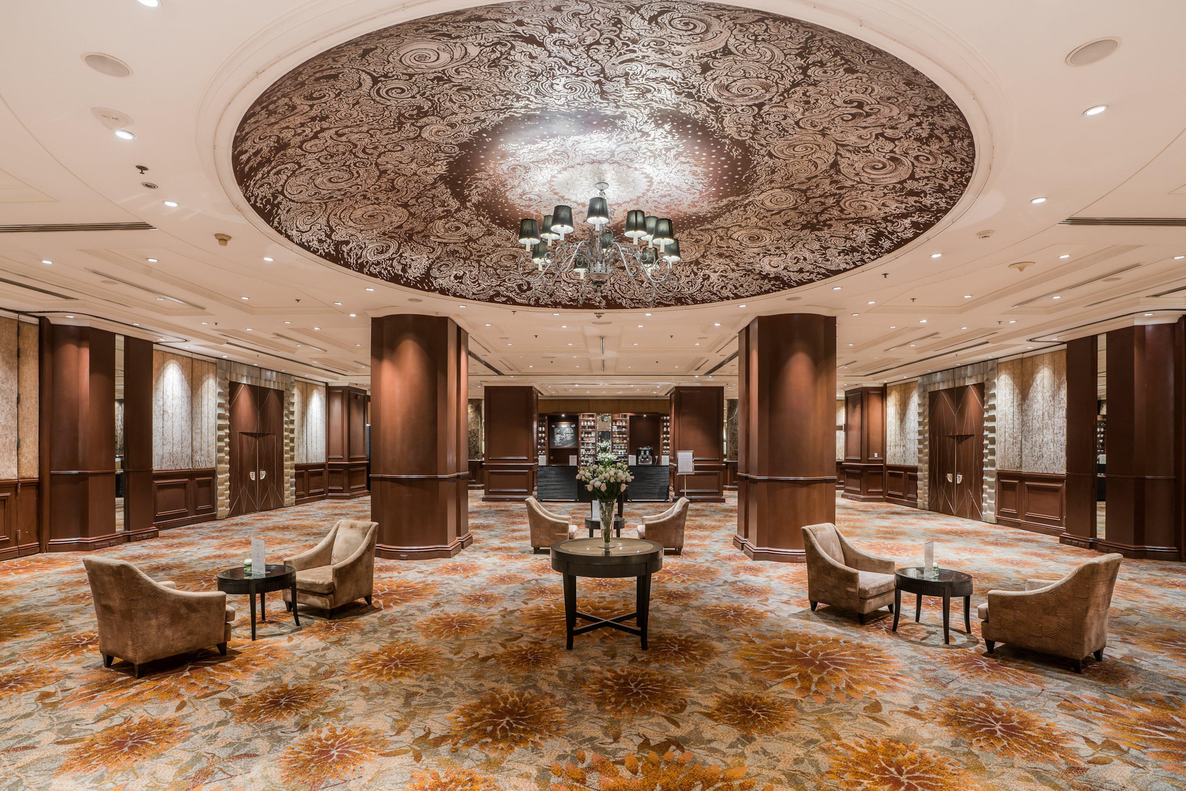 Intercontinental By Ihg 5*