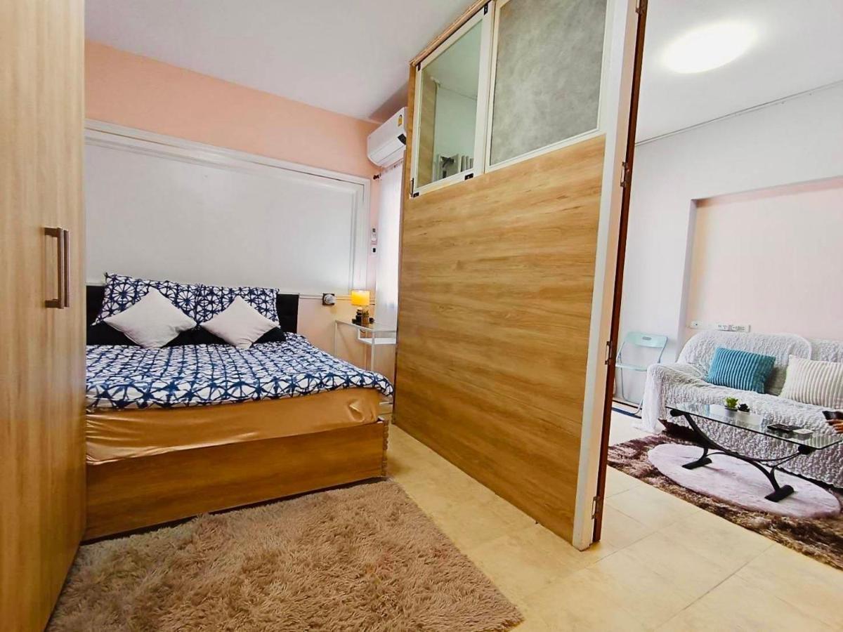 Cozy 1br Walk To Bts And Airport Rail Link Close To Malls T Apartemen *