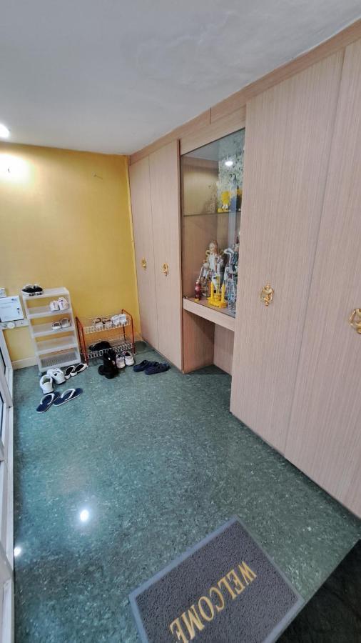 Sura Hostel Bangkok Near Mrt Phra Ram 9 Hostel *