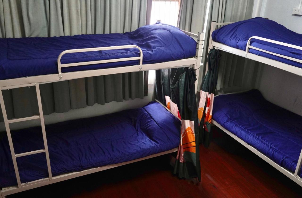 Sura Hostel Bangkok Near Mrt Phra Ram 9 Bangkok