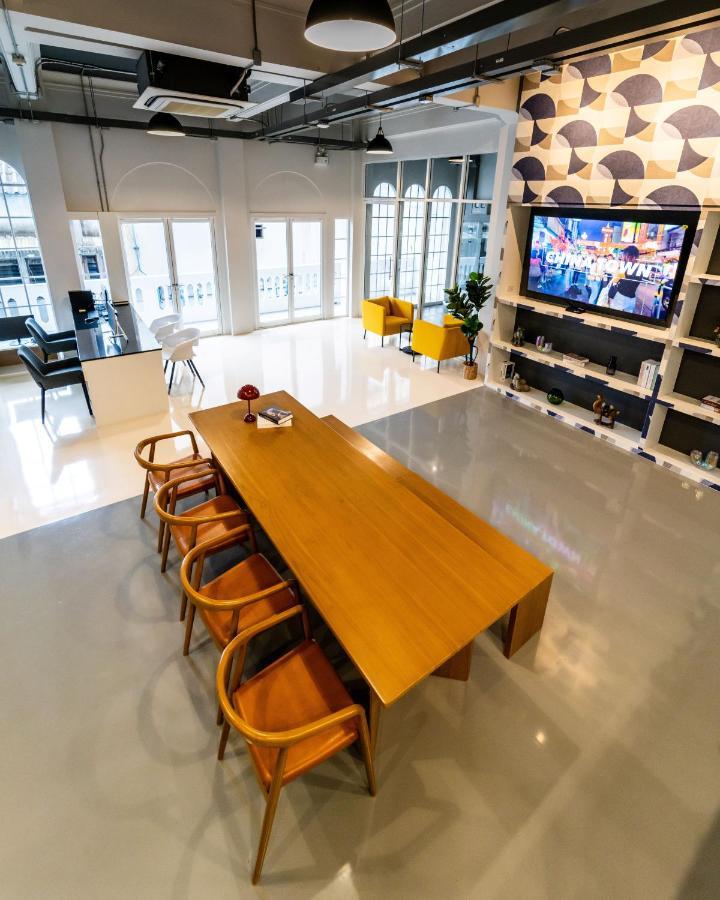 Asrama Pier 808 Bangkok