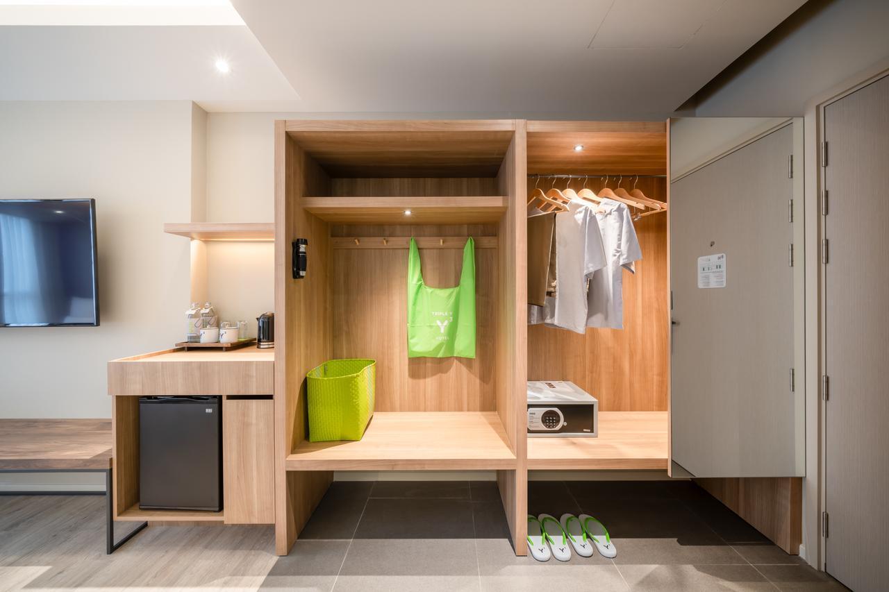 Triple Y Hotel 4*