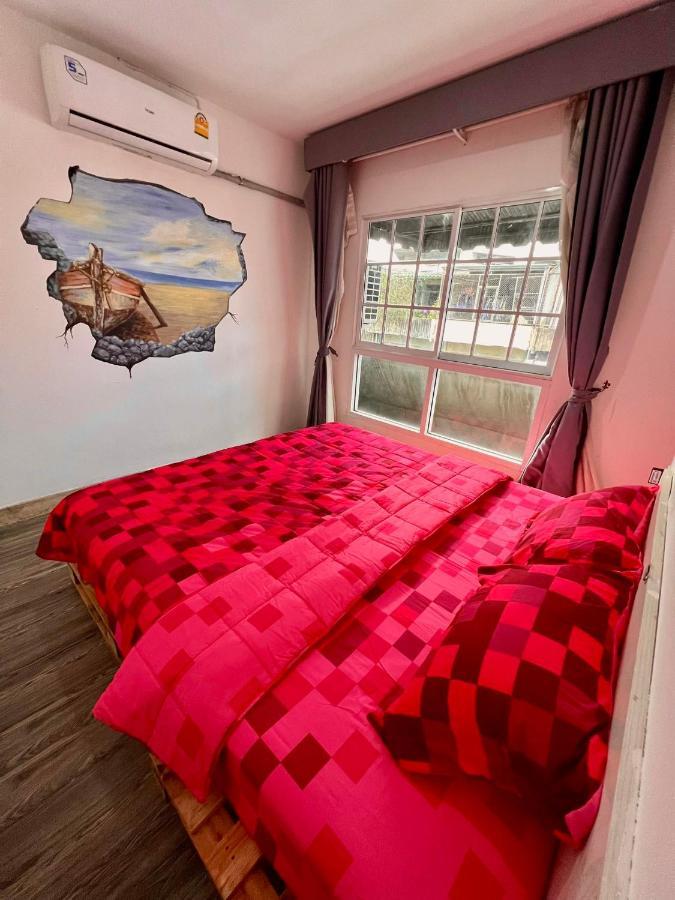 Hostel Comfy Crib
