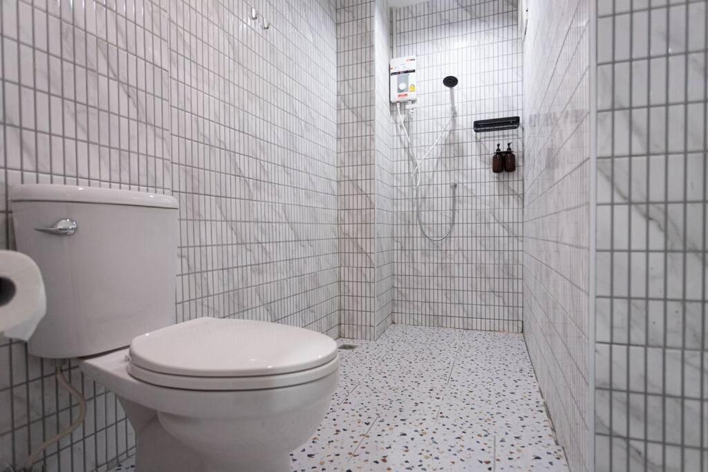 Apartment A2 Comfortable Space Wt Kitchen *
