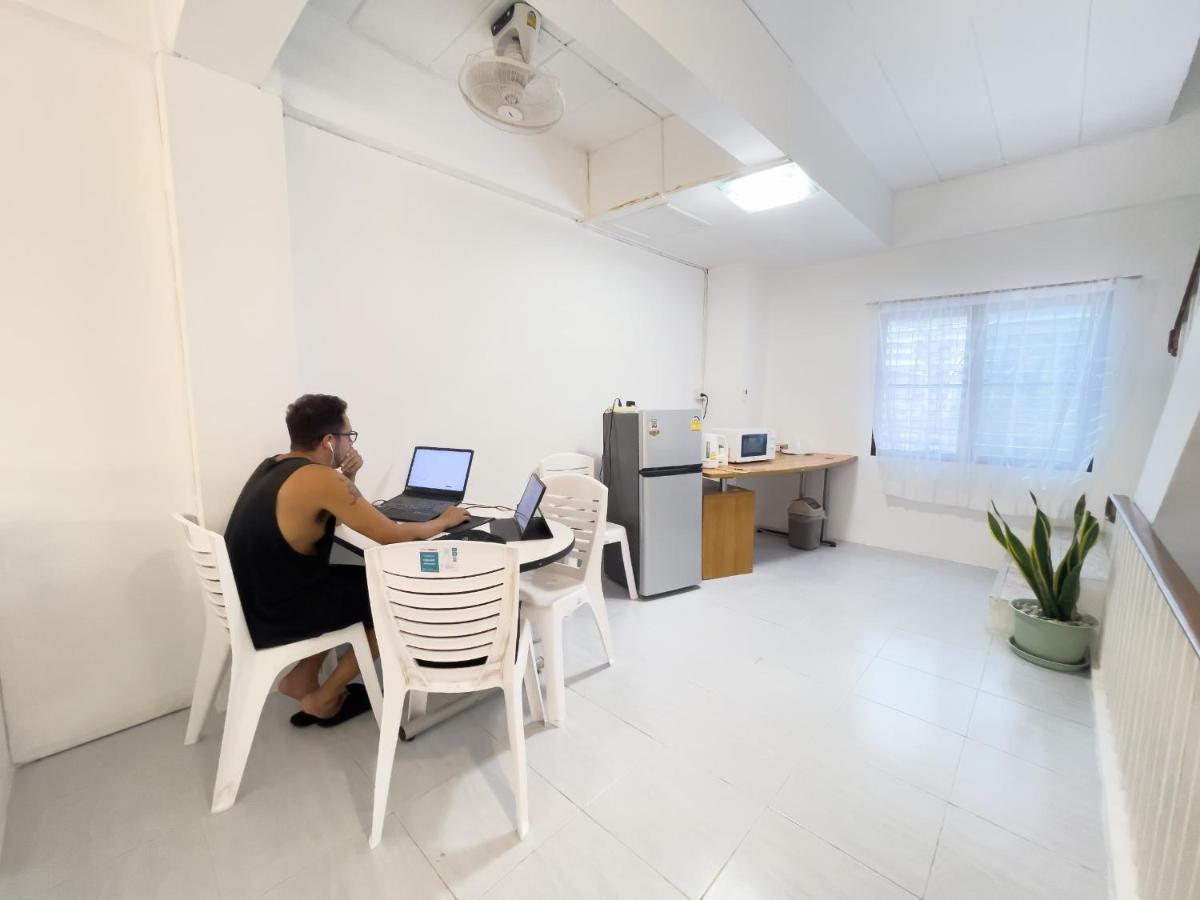 Albergue Transit Donmueang Airport Banguecoque