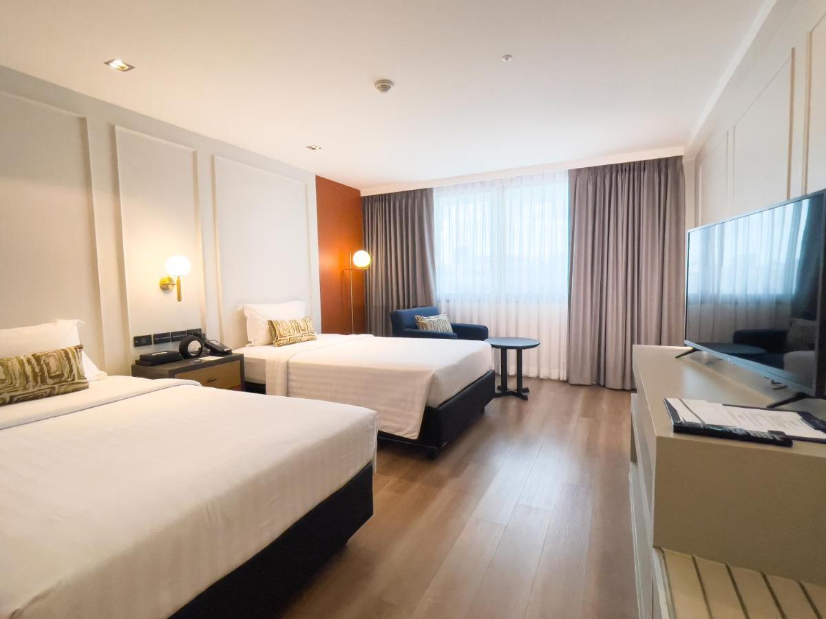 A-one Hotel