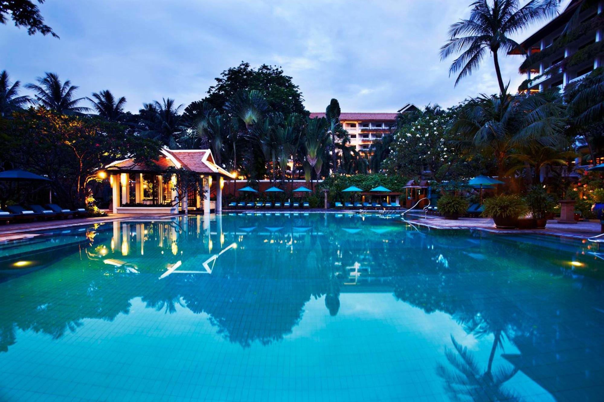 Anantara Riverside Resort 5*