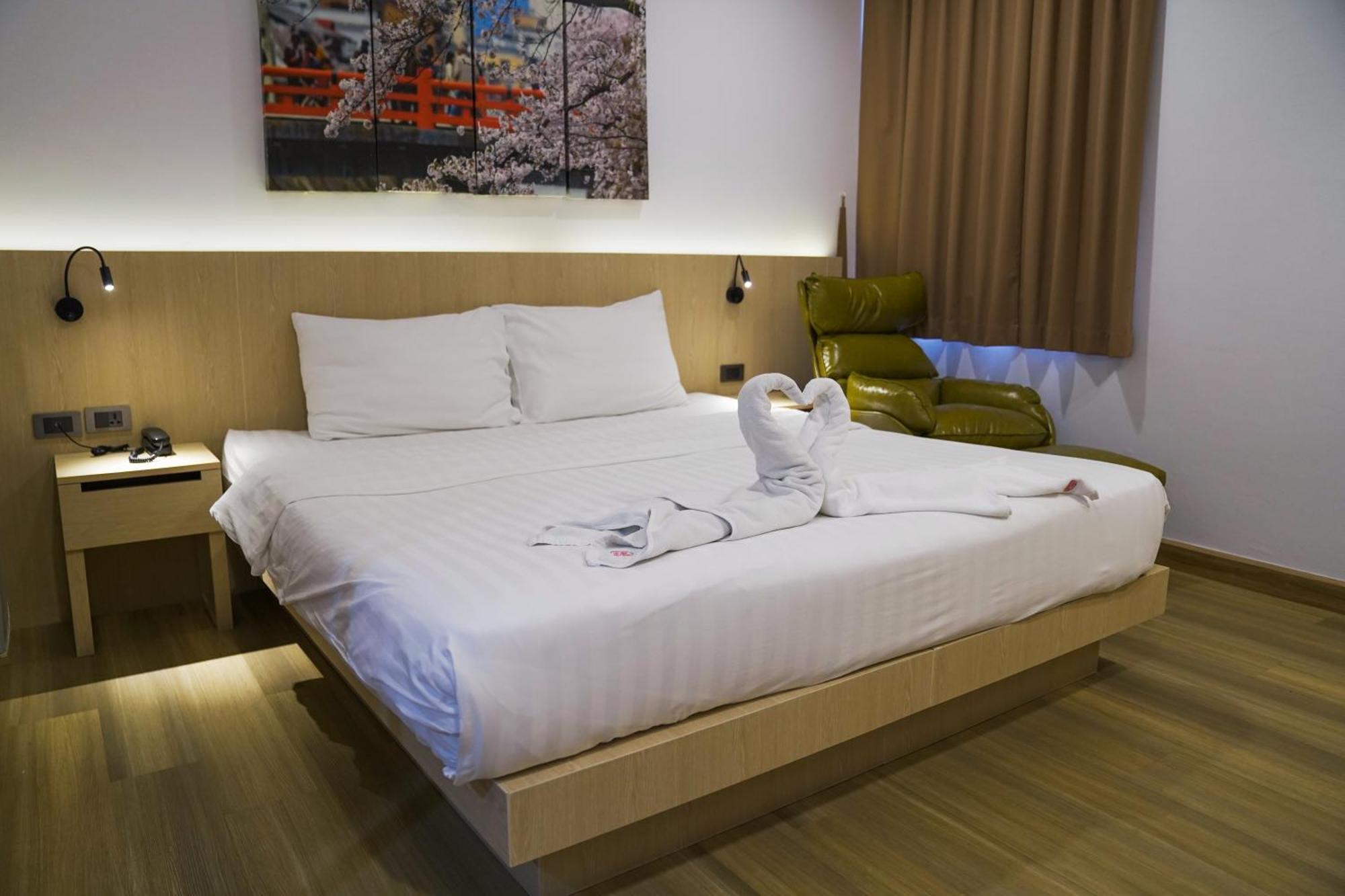 Sakura Sky Hotel