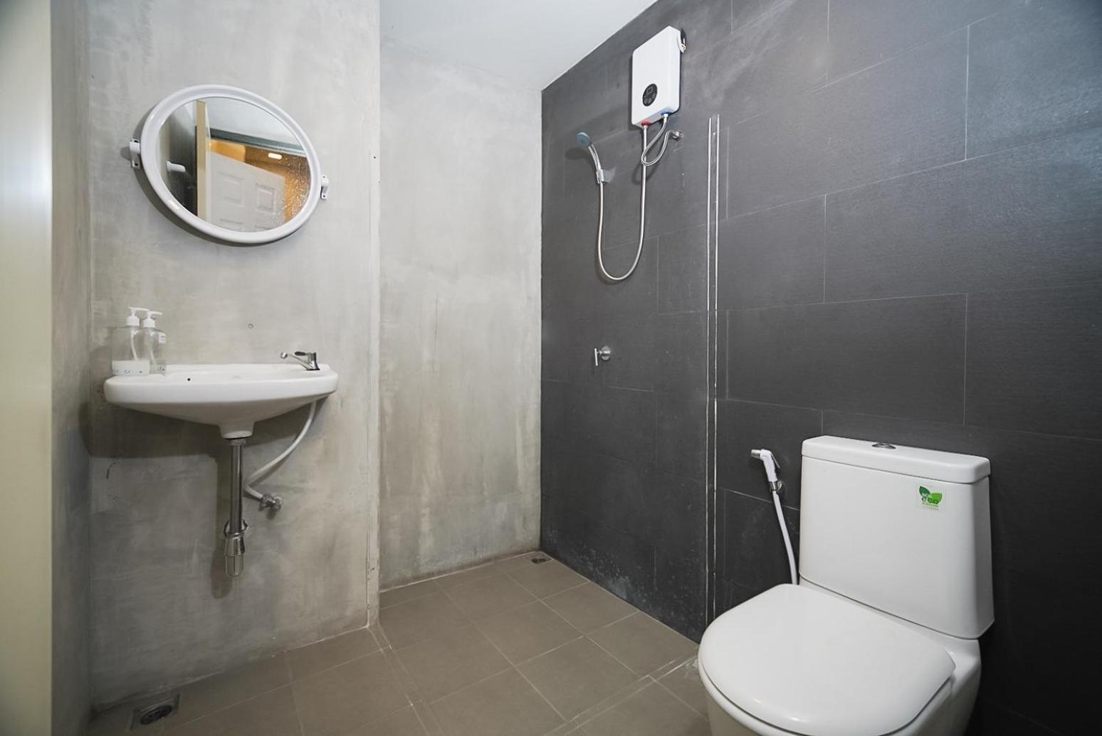 Apartment โกอินน์ สีลม - สถานีรถไฟฟ้าเซนต์หลุยส์ Go Silom - Bts Saint Louis